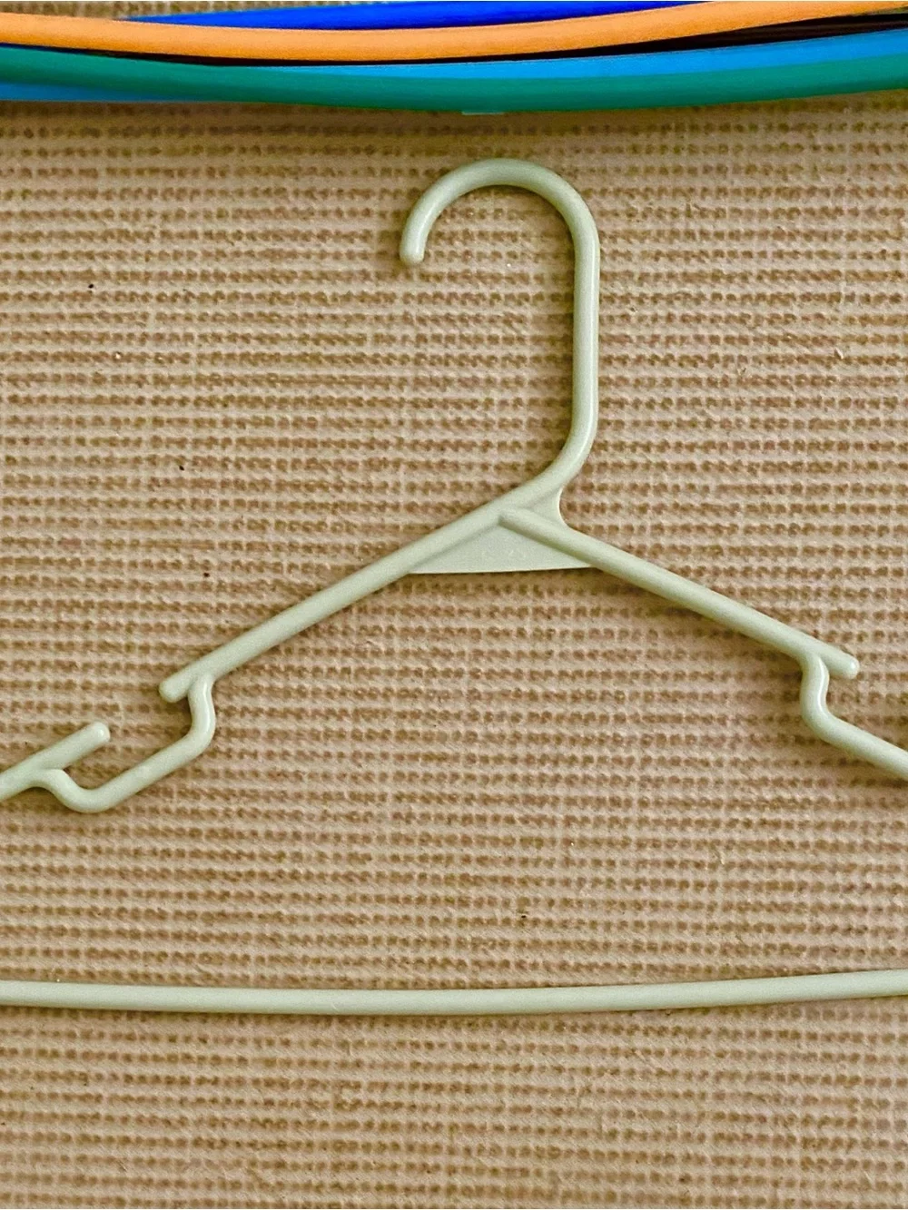 No Wire Hangers EVER! 45 + 1 Plastic Hangers. White,Green,Navy,Blue,Multicolors.